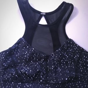 Lululemon sports bra